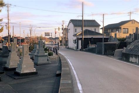 風水墓地|お墓が近くにある家は問題がある場合とない場合があ。